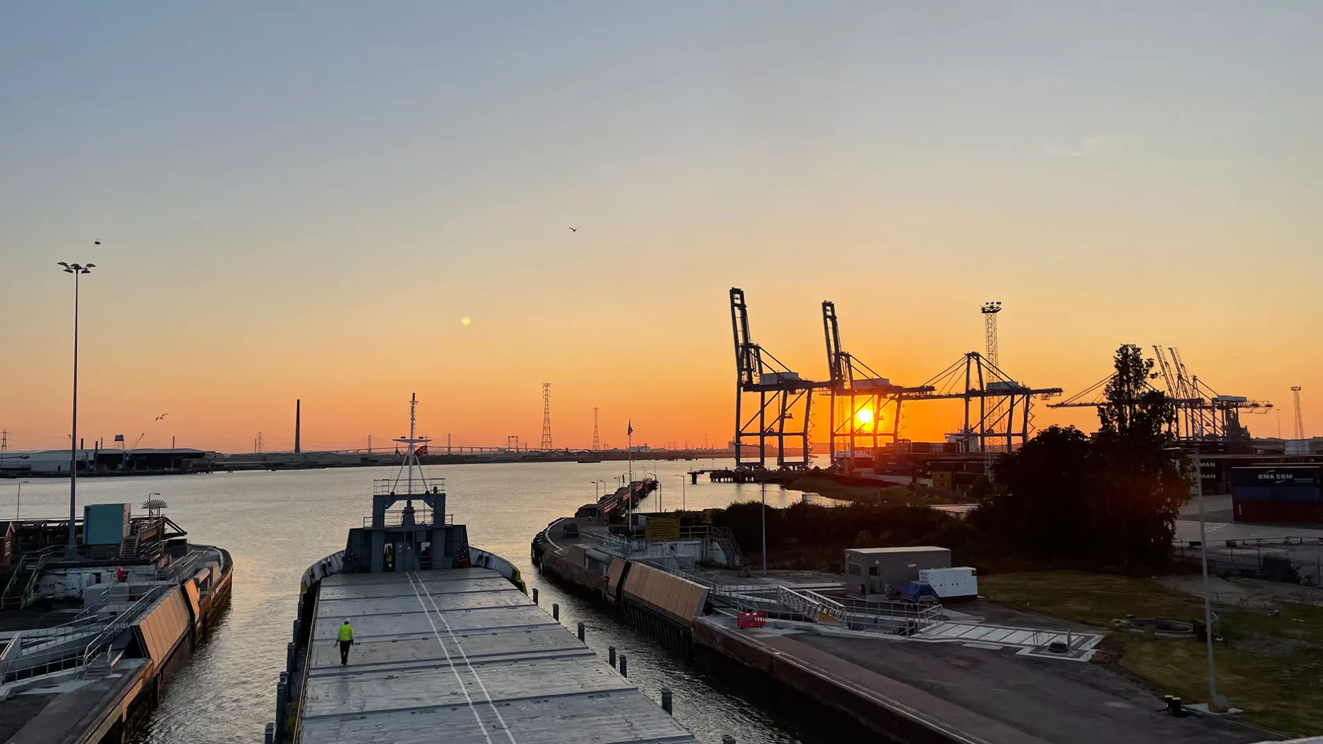Cargo ship leaving Tilbury