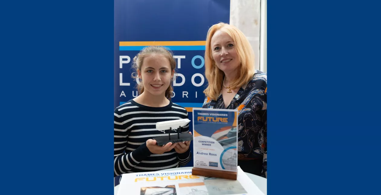 Thames Visionaries winner Andrea with Sian Foster