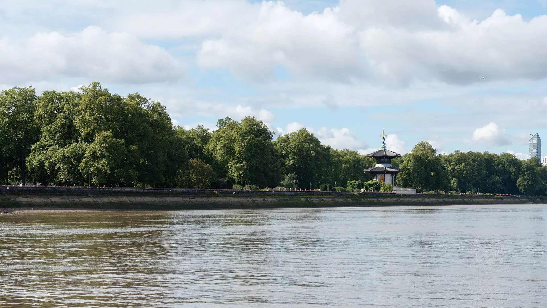 Wandsworth Thames Riverside